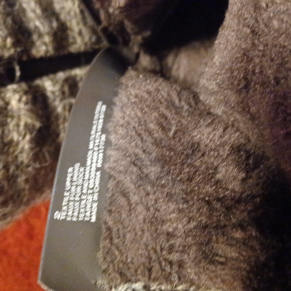 Boots - Picture 3 of 5